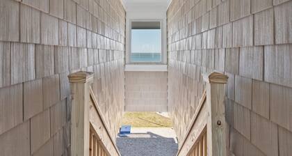 Exclusive Bayfront Oasis Awaits You In East Quogue