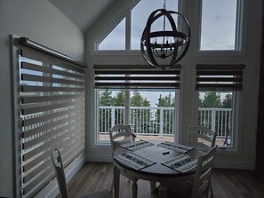 Interior - Giizhgok Geegabeek - Cedar Shore Cottages "Where Relaxation and Adventure Meet" (Wikwemikong)