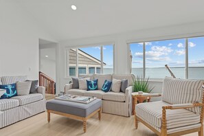 Smart-TV, Bücher, Drucker