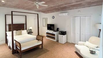 Elite Room | Free WiFi, bed sheets