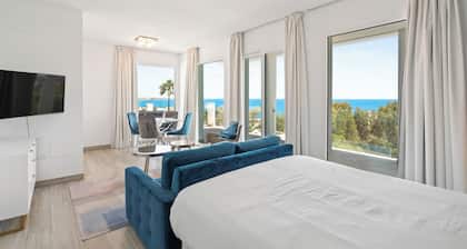 Luxury Villa,10 Pers, 5 Bedrooms, Sea View Villa in Costa del Sol