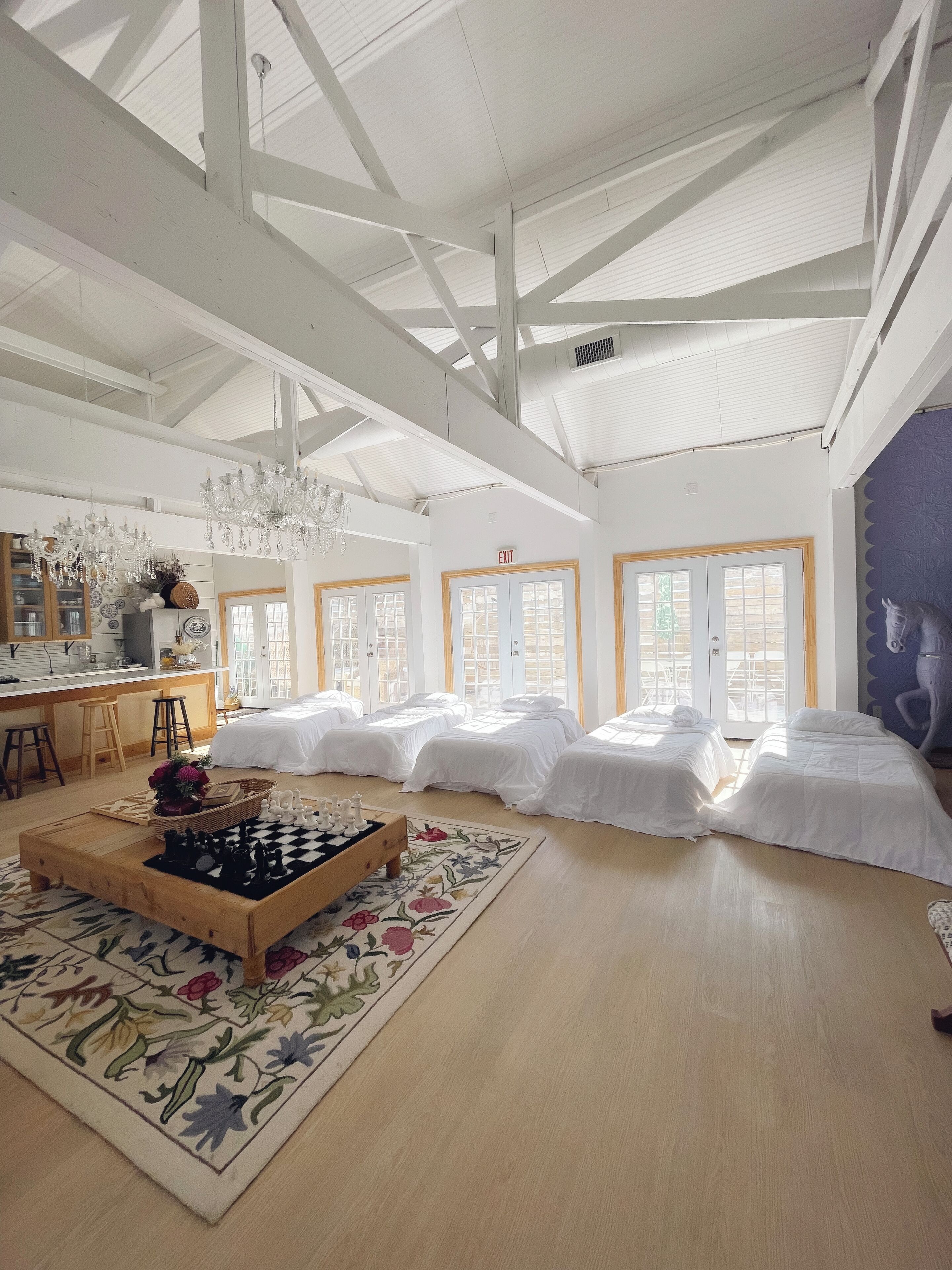 2 bedrooms, bed sheets