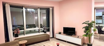 MODERN APARTMENT