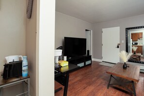 Interior - ①min->Walnutst:CMU:Pitt (Pittsburgh)