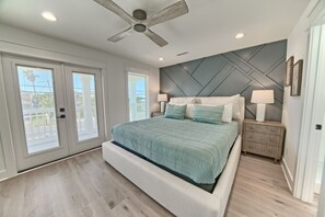 3 quartos, ferros/tábuas de passar roupa, Wi-Fi de cortesia