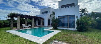 Sultan Palace Nyali 4bedroom Beachfront Villa