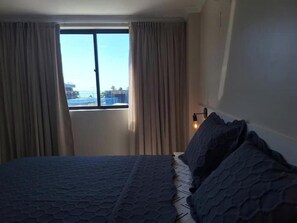 2 makuuhuonetta, silitysrauta/-lauta, Wi-Fi