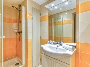 Towels - Sowell Résidence Les Lauriers Roses by Interhome (Cap d'Agde)