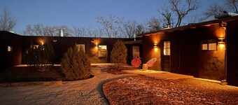 La Dea Santa Fe - Entire 6 Suite Compound