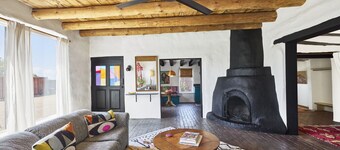 La Dea Santa Fe - Entire 6 Suite Compound