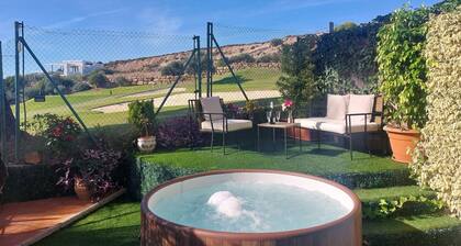 Casa Patagonia Apartment with Mountain Views, Wi-Fi & Air Conditioning