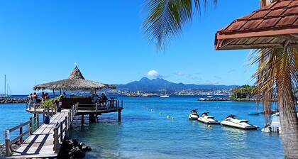 Martinique – Les Trois-Îlets, Pointe du Bout | Ideal in the Heart of the Island