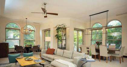Bella Vista 7E, 3Bdr/3.5 Bth Condo