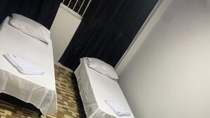 Hypo-allergenic bedding, free WiFi - Pousada Sagrada Devoção  (Aparecida)