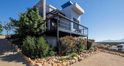 RELAXING, ECO-FRIENDLY SUITE IN VALLE DE GUADALUPE