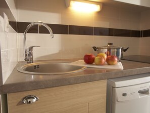 Private kitchen - Le Port by Interhome (Deauville-Trouville)