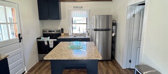 Charming 2-bedroom cottage near Mount Saint Mary’s College in Thurmont