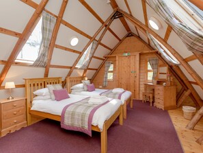 7 bedrooms, WiFi