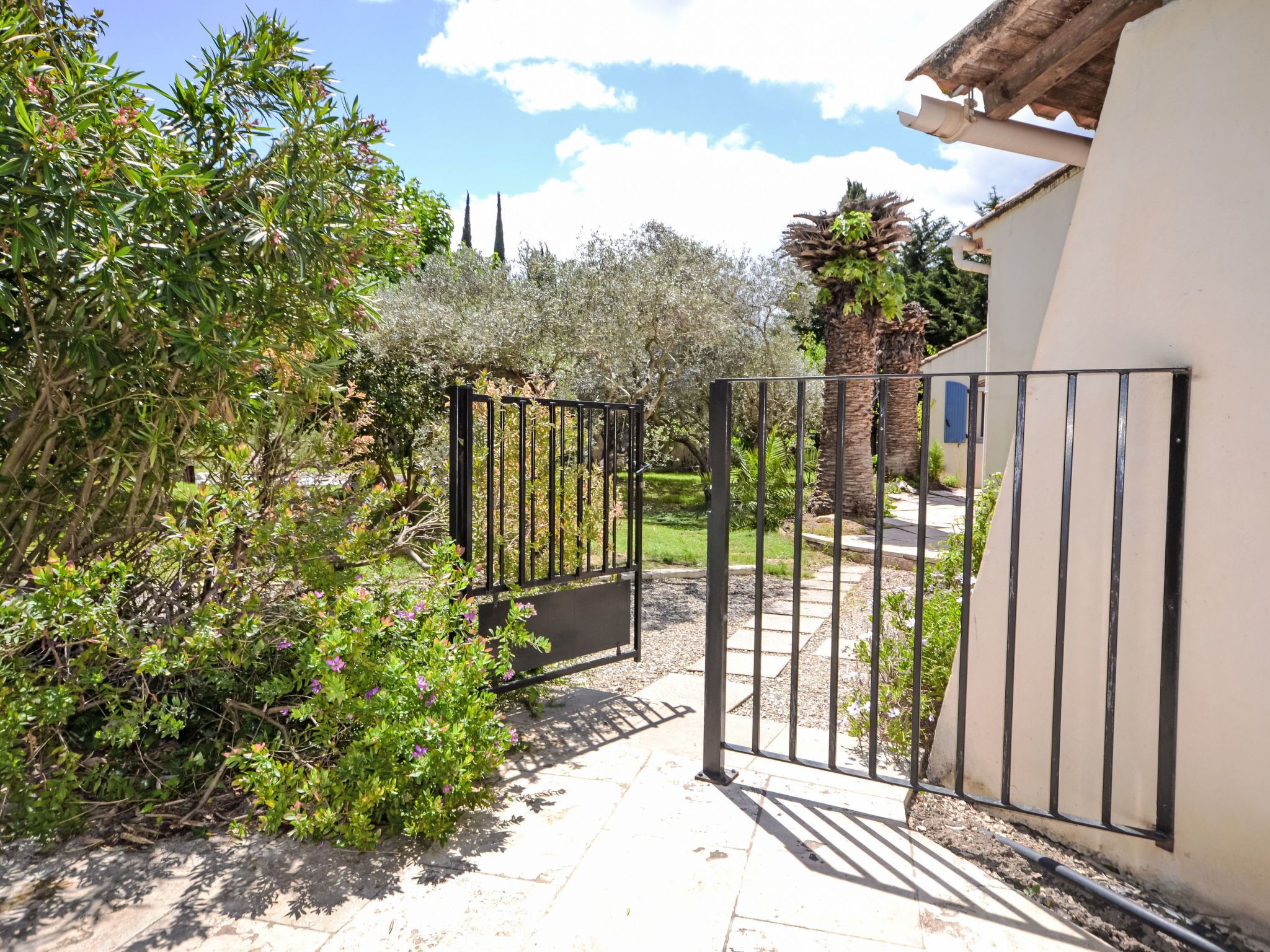 Enceinte de l’hébergement