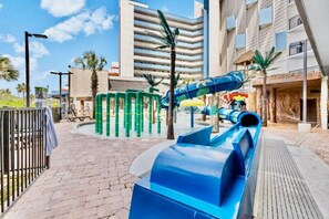 Children's area - Myrtle Beach Getaway 1br sleeps 2-4 (Myrtle Beach)