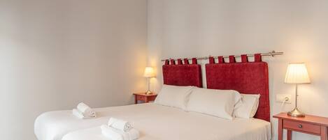 2 soveværelser, strygejern/strygebræt, internetforbindelse, sengetøj