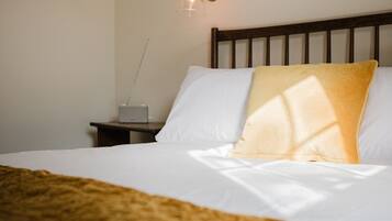 1 chambre, bureau, Wi-Fi gratuit, draps fournis