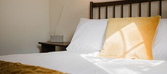 Private Room Above The Silks Pub (Room 1)