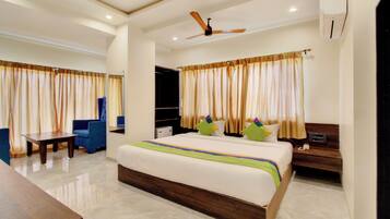 Kahden hengen executive-huone | Työpöytä