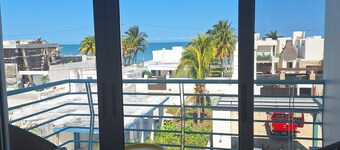 2. Precioso lugar a pasos del Mar.