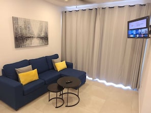 Smart TV y libros 