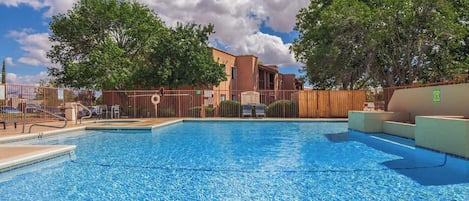 Piscine extérieure
