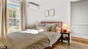 2 bedrooms, desk, iron/ironing board, travel cot