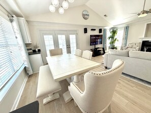 تناول الطعام