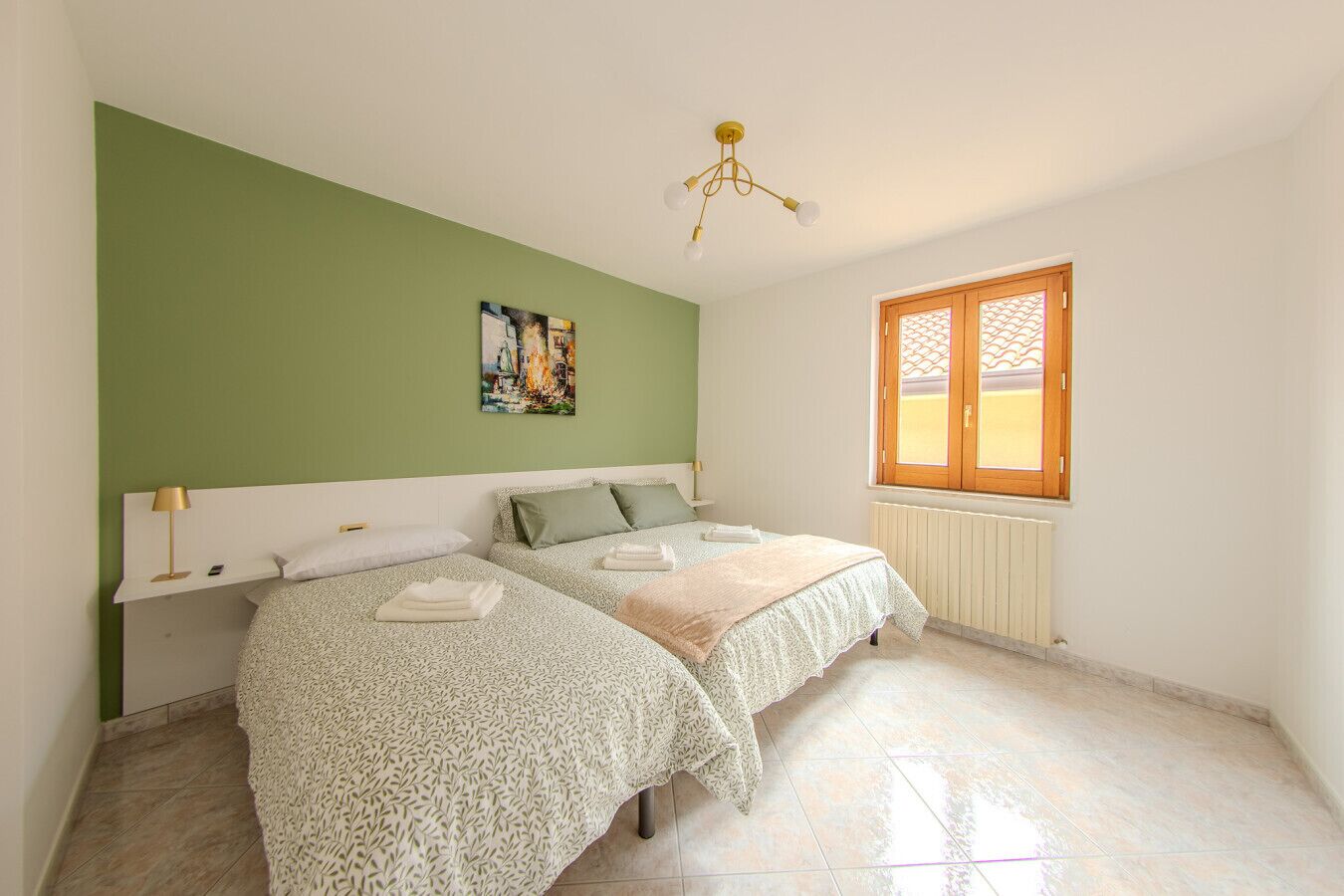 2 chambres, bureau, Wi-Fi, draps fournis