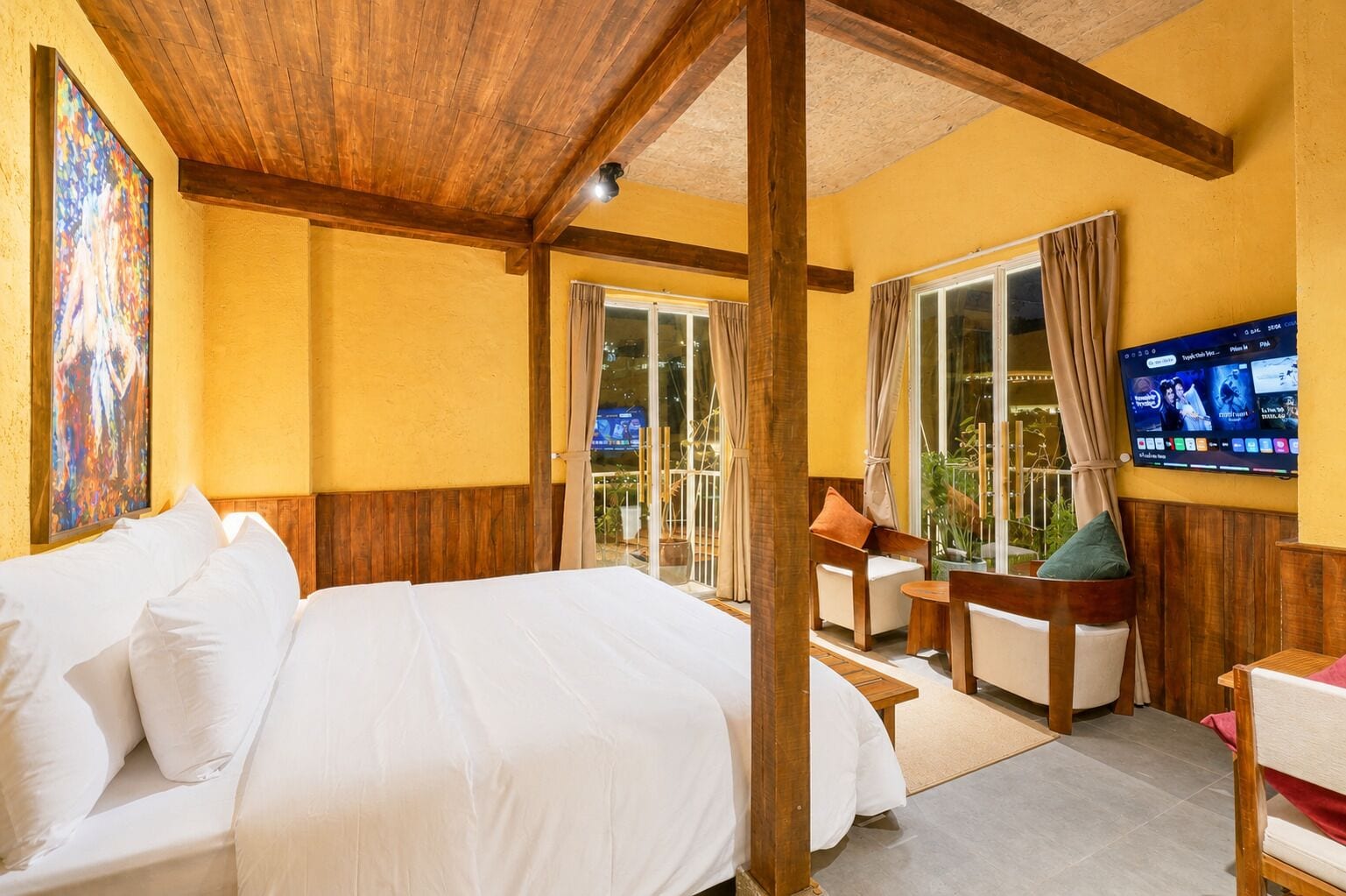 Deluxe Double Room With Valley View | Caja fuerte, escritorio, espacio para trabajar con un portátil