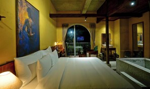 Deluxe Double Room with Forest | Caja fuerte, escritorio, espacio para trabajar con un portátil