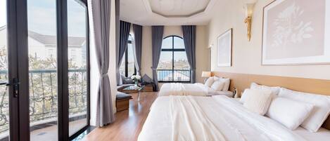 Firemannsrom – deluxe, balkong | Lydisolert og wi-fi (inkludert)