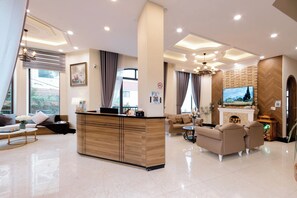 Living area - Adalia Villa & Hotel Da Lat (Da Lat)