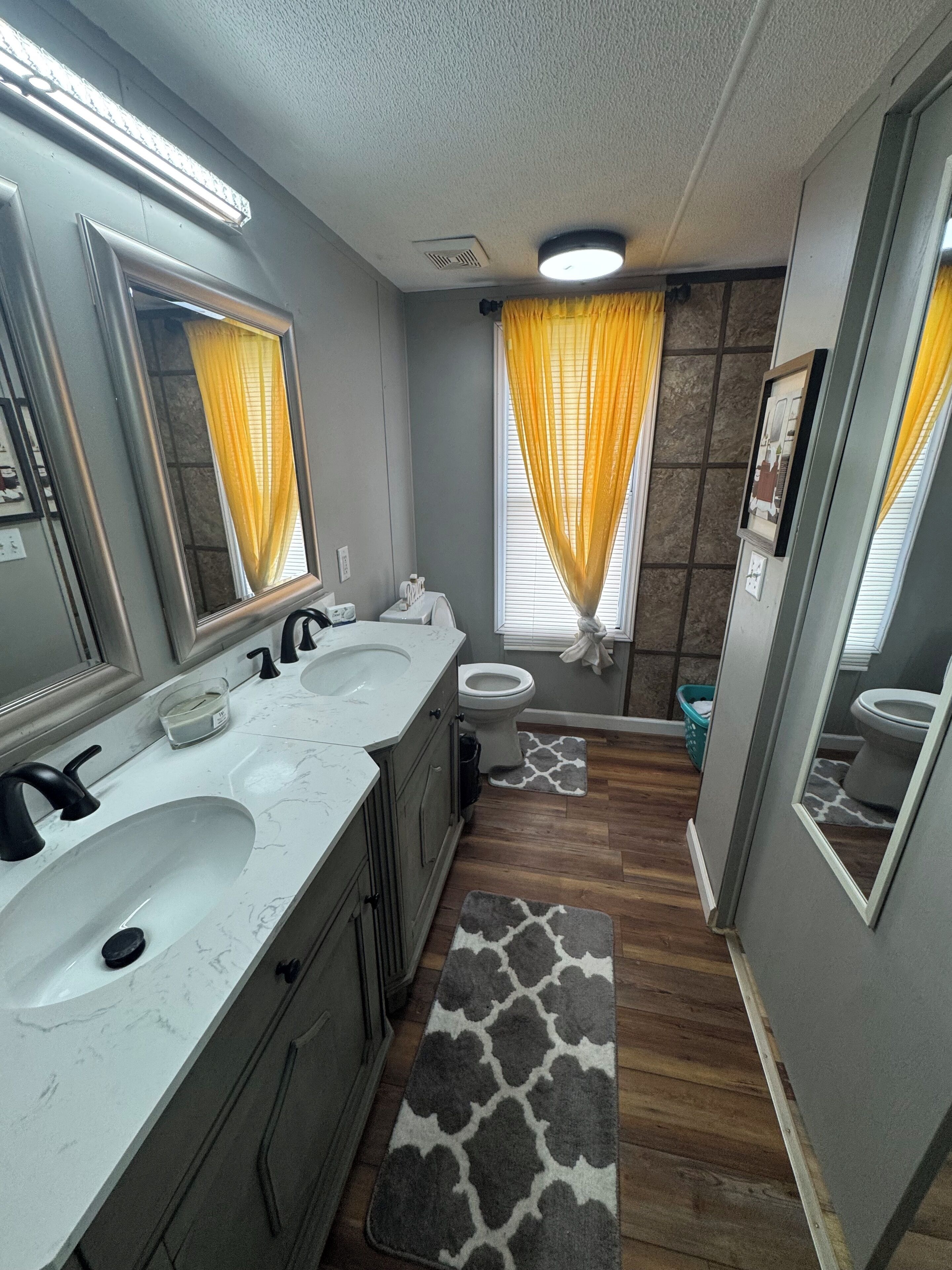 Shower, towels, soap, toilet paper