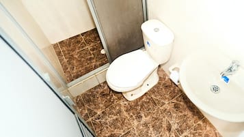 Handtücher, Seife, Toilettenpapier