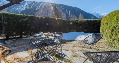 Chalet Grands Montets -Garden -Ski in/out, Argentière (Chamonix), France