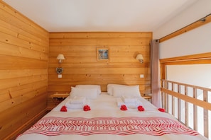 2 chambres, Wi-Fi gratuit, draps fournis