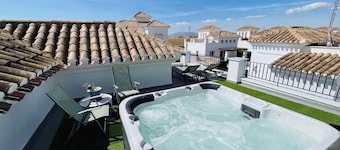 La Torre Golf 3-Bed Villa- Heated Pool and Hot Tub