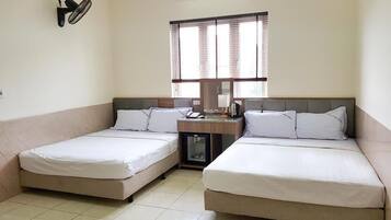 Standard Quadruple Room | Free WiFi