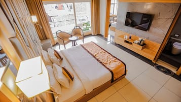 Familie suite, 2 slaapkamers | Lakens van Egyptisch katoen, luxe beddengoed, een laptopwerkplek