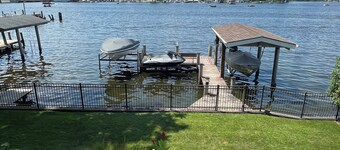EAA Week 3-bedroom Lake House in beautiful Winneconne