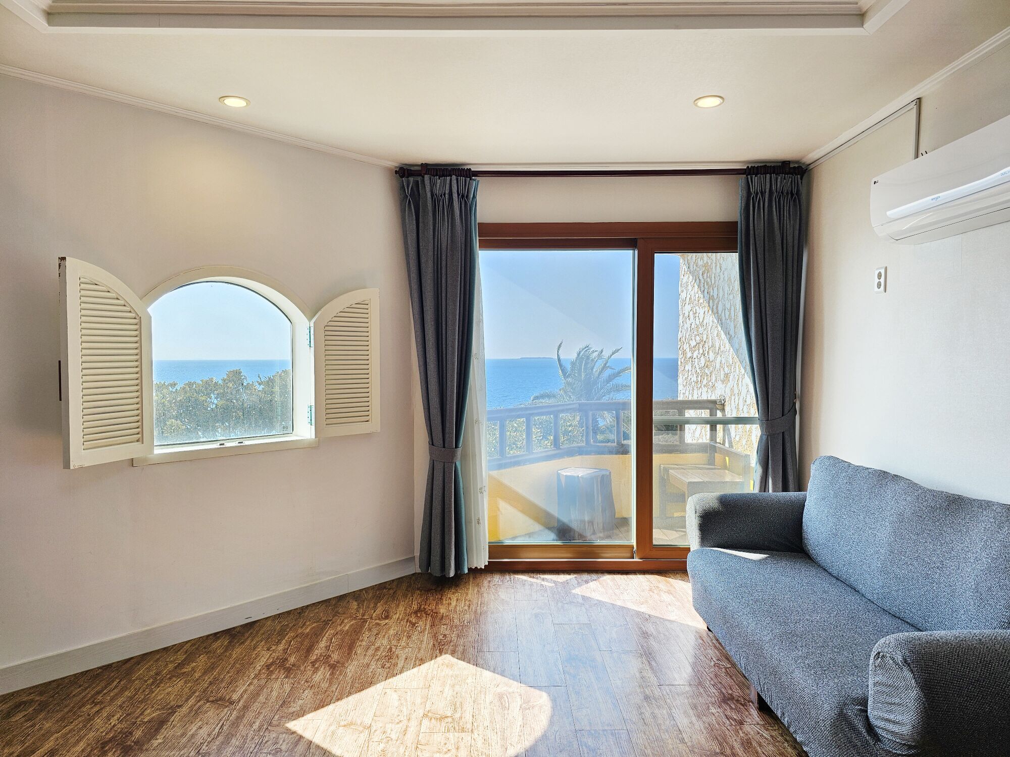 20PY Ocean Suite | Free WiFi