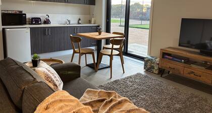 Cosy Bellbrae Farm Studio within pedalling distance of surfcoast beaches