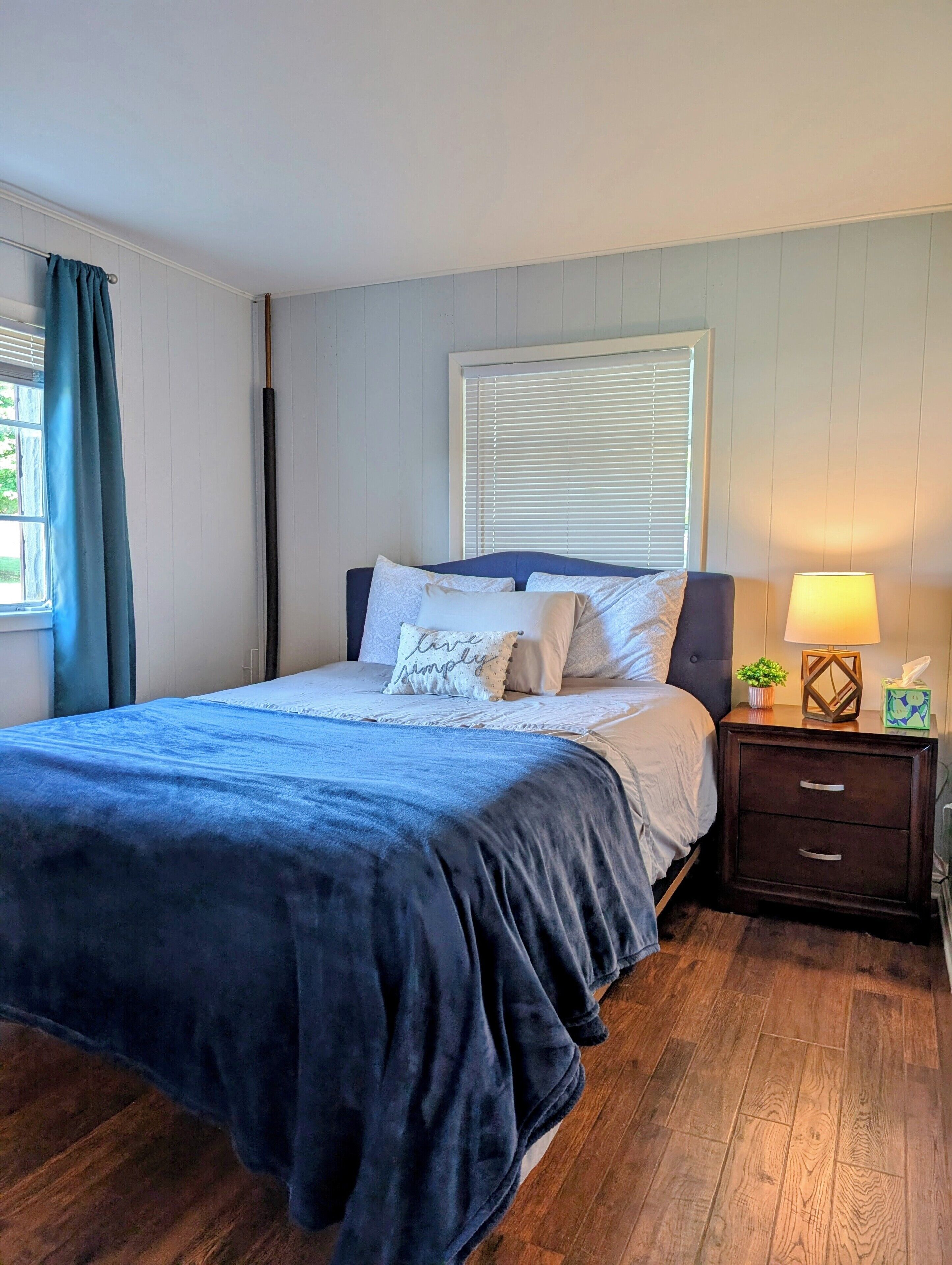 4 bedrooms, iron/ironing board, travel cot, free WiFi