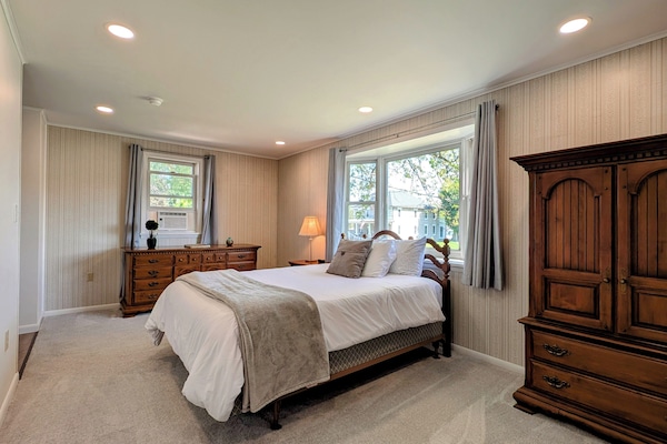 4 Schlafzimmer, Bügeleisen/Bügelbrett, Reisekinderbett, kostenloses WLAN